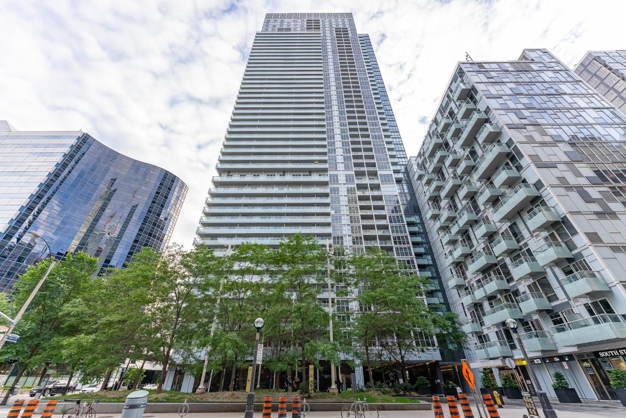 2Br 2Bth Apt-Rogers Center-Cn Tower-Free Parking Appartement Toronto Buitenkant foto